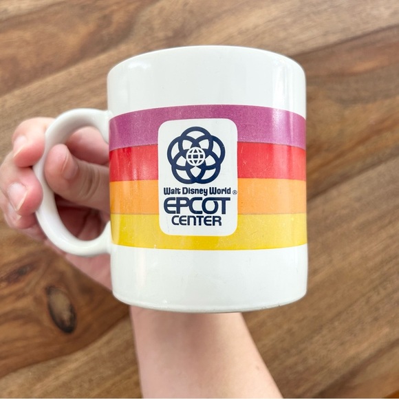 Disney vintage 1980s Epcot Center rainbow mug made in Japan - Picture 4 of 7